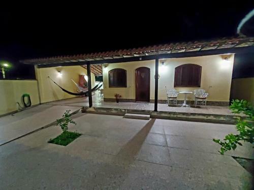 Casa Em Condom�nio Com Piscina Privativa