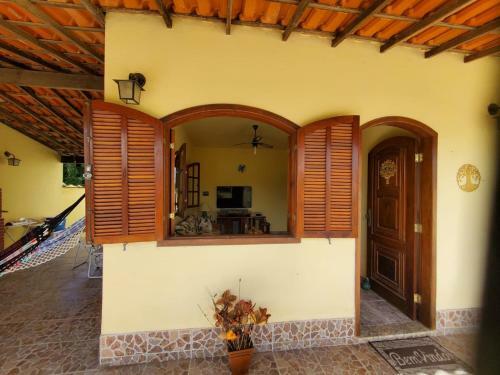 Casa Em Condom�nio Com Piscina Privativa