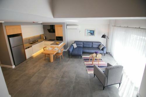 Apartamento Krem Marin Suites
