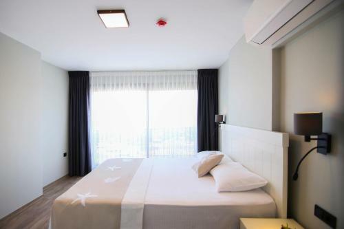 Apartamento Krem Marin Suites