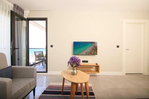Apartamento Krem Marin Suites