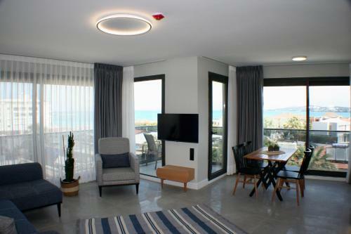 Apartamento Krem Marin Suites