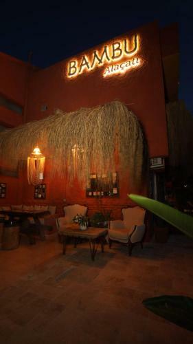 Hotel Bambu Ala�at?