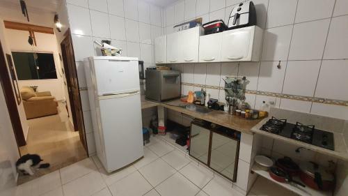 Sof� Cama Na Sala Em Casa Compartilhada