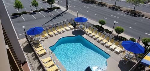 Sea Hawk Motel