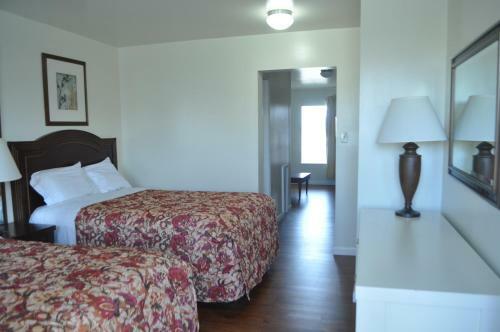 Spin Drift Motel