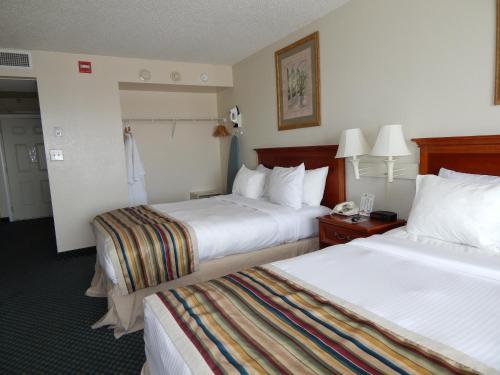 Hotel Paradise Plaza Inn