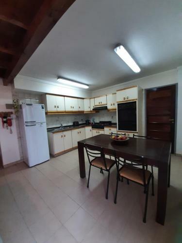 Apartamento Duplex C�ntrico. Vista A Las Monta�as