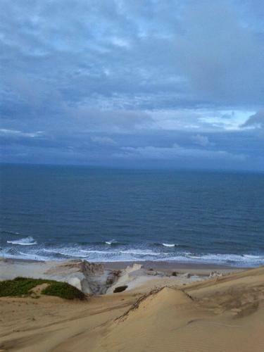 Casa Duplex Em Frente Ao Mar, Com 5 Quartos.