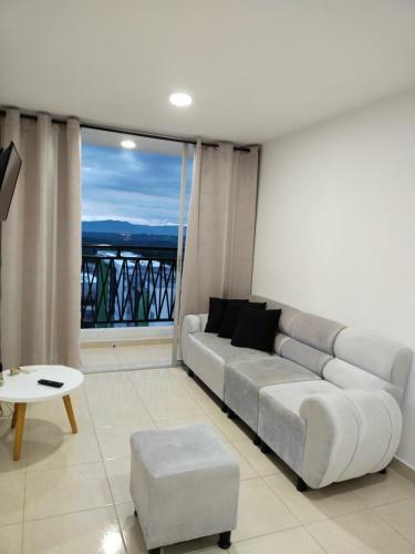 Encantador Apartamento Con Vista A Parque Tem�tico