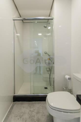 Luxurious And Modern Two-bedroom Apartment