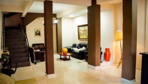 Turis Hotel