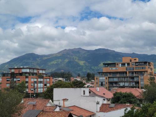 Apartamento Lovely 2b-2b Condo In The Best Area In Cuenca.
