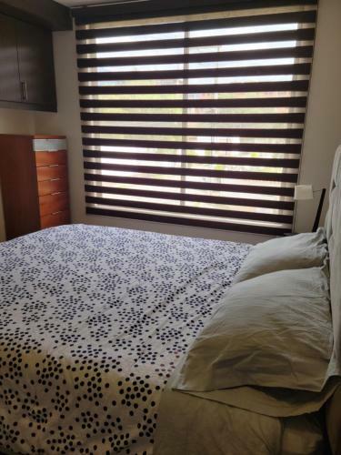 Apartamento Lovely 2b-2b Condo In The Best Area In Cuenca.