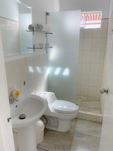 Punta Sal Beach Bungalows - Canoas De Punta Sal Bungalow 1