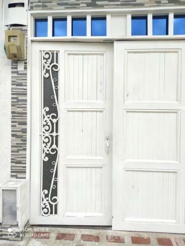 Apartamento Hospedaje El Templo La Bas�lica De Buga