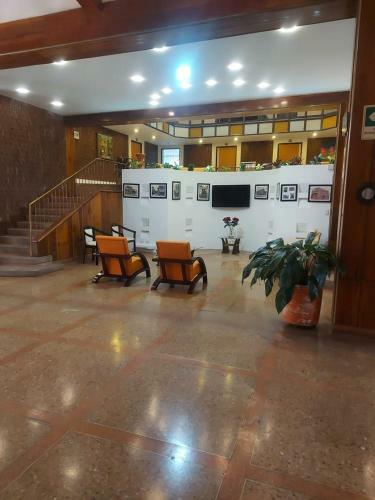 Hotel Mariscal Robledo Cartago
