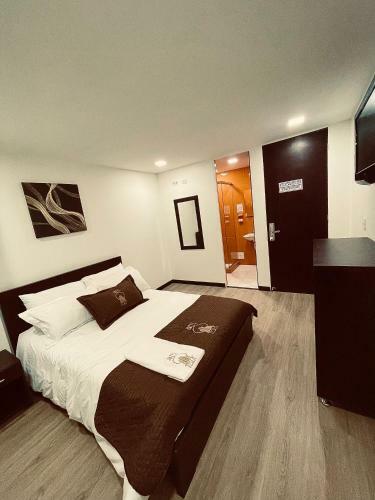 Hotel Tesla
