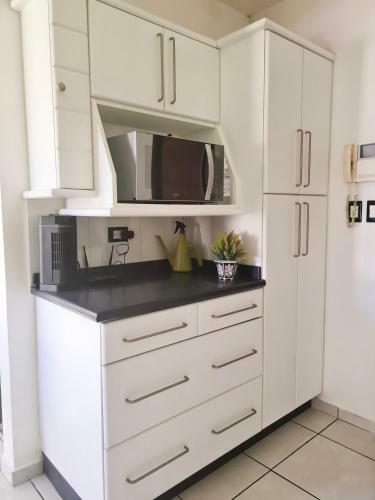 Luxury House In Santa Elena