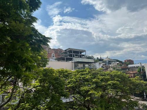 Aparta Suites 401 Granada Cali