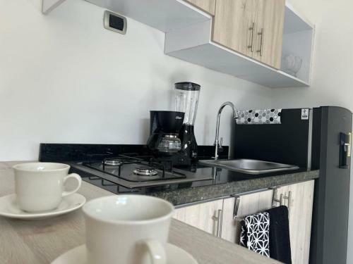 Aparta Suites 401 Granada Cali