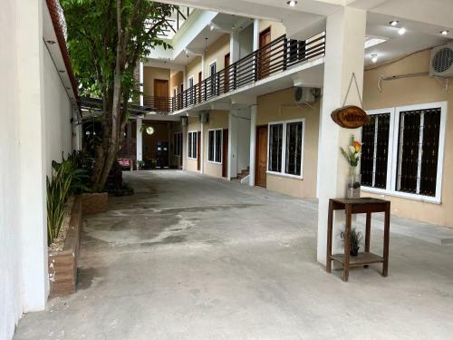 Hostal Dukeia Guest House
