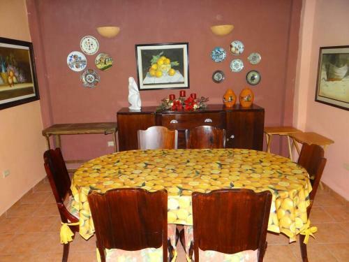 Apartamento El Capricho- Colonial Styled House