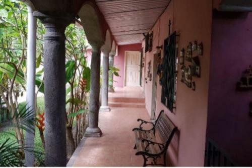 Apartamento El Capricho- Colonial Styled House