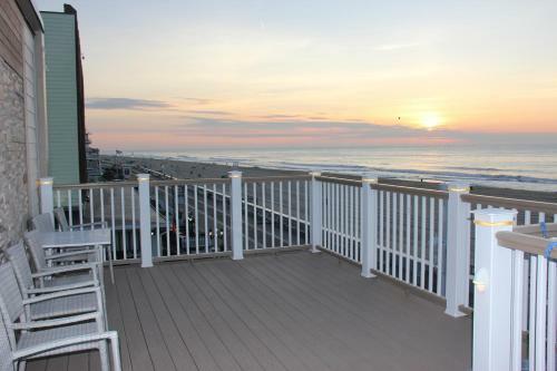 Safari Motel Boardwalk