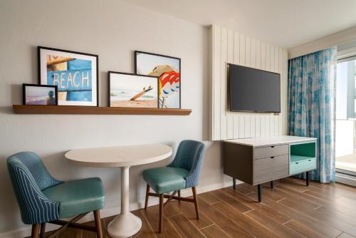Hotel Quality Inn & Suites Beachfront