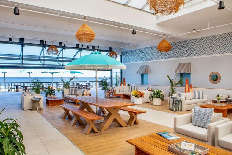 Hotel Ashore Resort & Beach Club