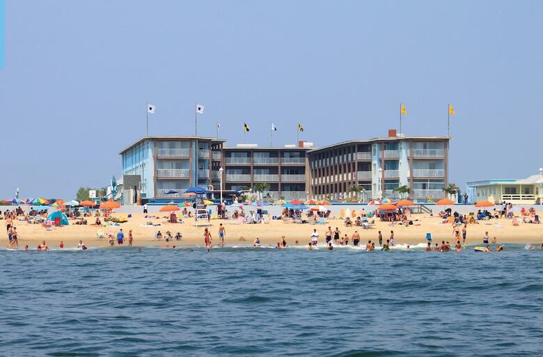 Hotel Flagship Oceanfront
