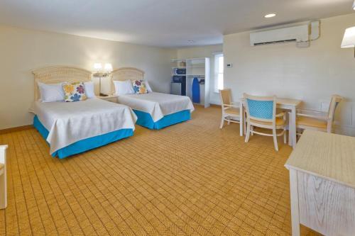 Dunes Motel