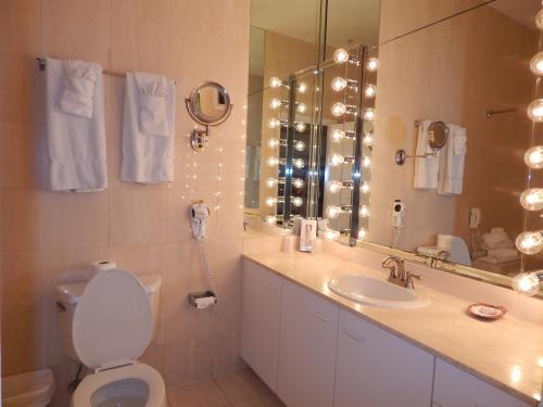 Hotel Coconut Malorie Resort