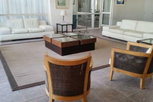 Apartamento Punta Del Este - En Corazon De La Peninsula