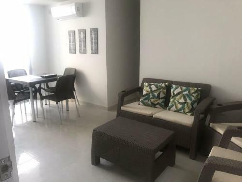 Apartamento Caribe Campestre Cove�as