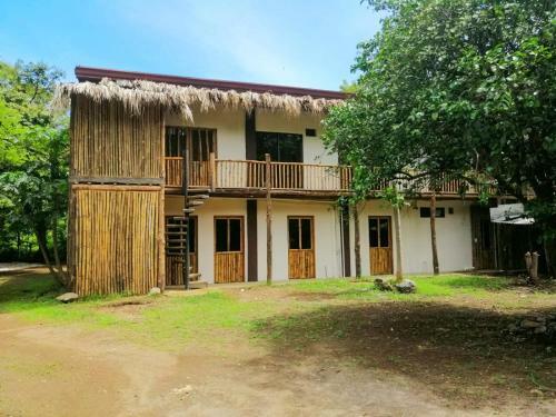 Hostal Tyler Place