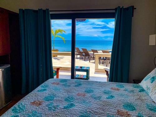Hotel Brisas Del Mar Beach + Dive Resort
