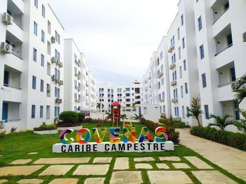 Lujoso Apartamento Amoblado En Cove�as Cerca A La Playa