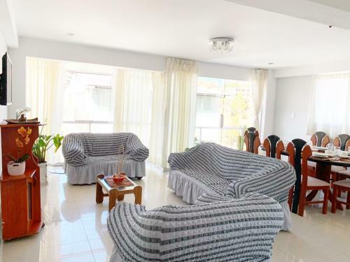 Stylish Apartment 4 Min To The Airport