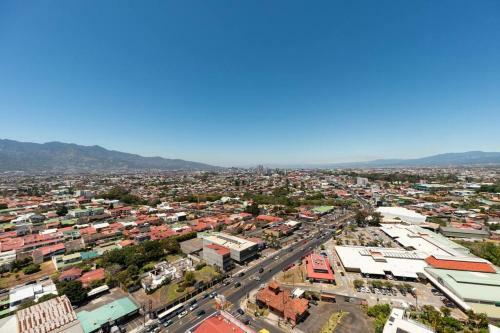 Apartamento Alto En Curridabat!