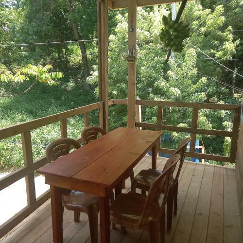 Apartamento Roatan Hostel 2