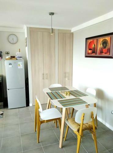 Apartamento Nuevo, Cercano Al Mar Y Servicios.