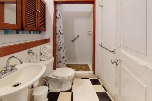 Apartment Ciudad Vieja-plaza Bolivar Third Floor- 303
