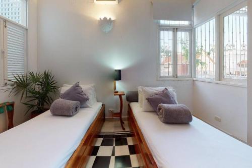 Apartment Ciudad Vieja-plaza Bolivar Third Floor- 303
