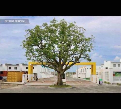 Acogedora Casa En Urbanizacion Privada Con Piscina