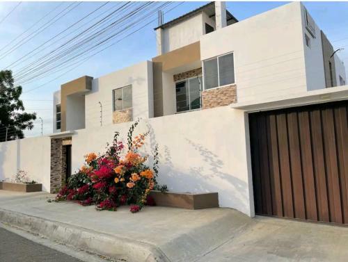Hermoso Apartamento Completo Manta Ecuador