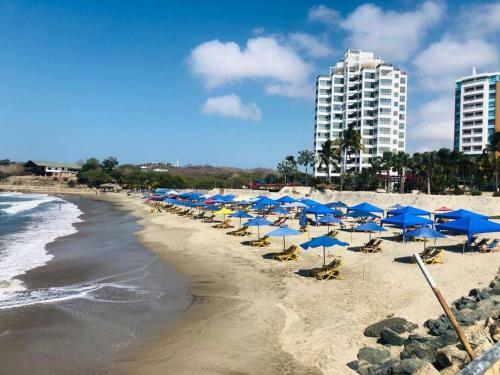 Apartamento Departamento Con Vista Al Mar Edificio Carabelas De Col�n