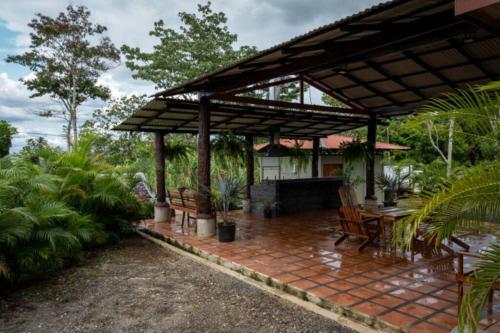 Villa Jacuzzi Con Agua Termal Y Rancho Para Eventos