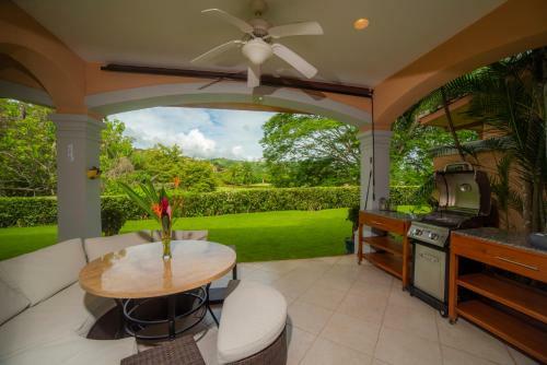 Apartamento Two Bedroom Colina In Los Suenos With Garden